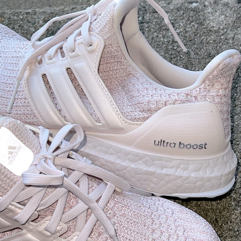 NIB Orchid Blush Ultra Boost